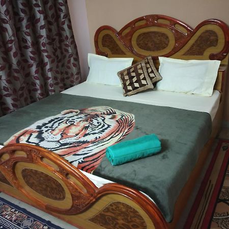 Pratibha Home Stay Джабалпур Экстерьер фото